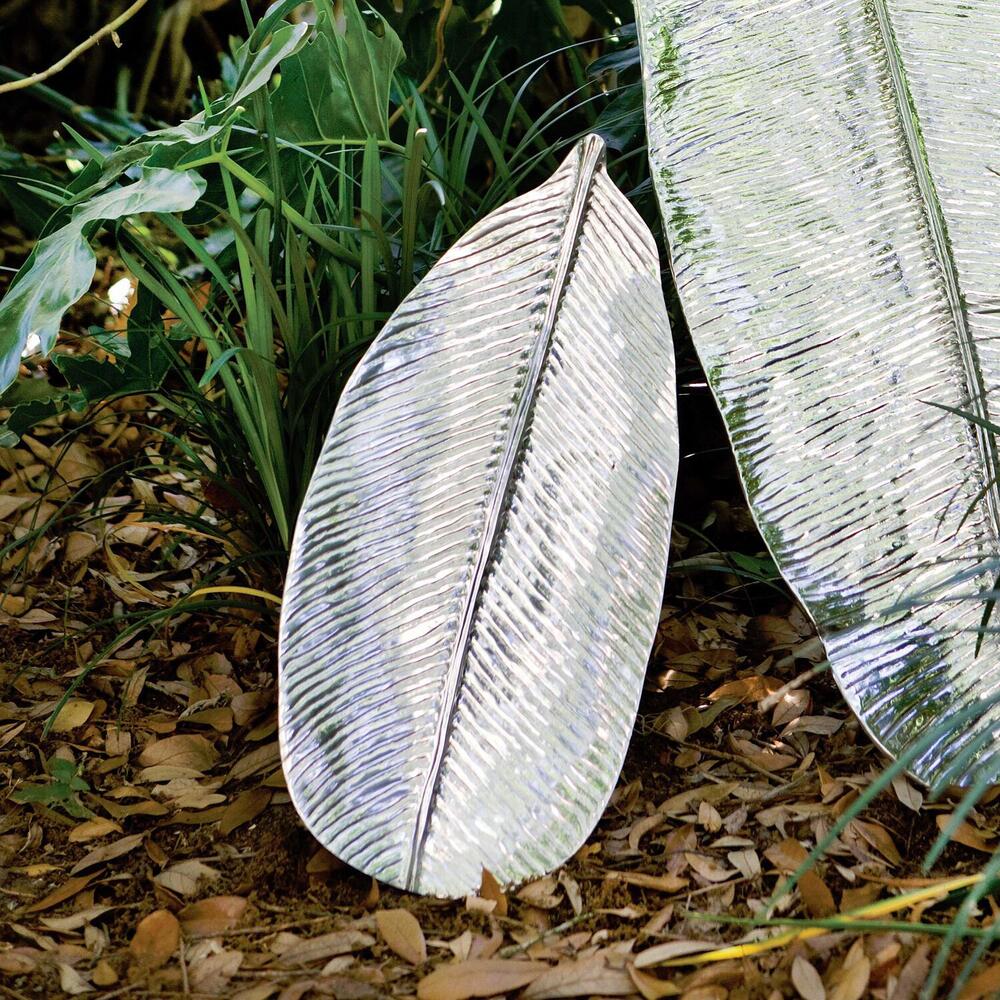 Garden Jungle Leaf Platter (Large) by Beatriz Ball - 3