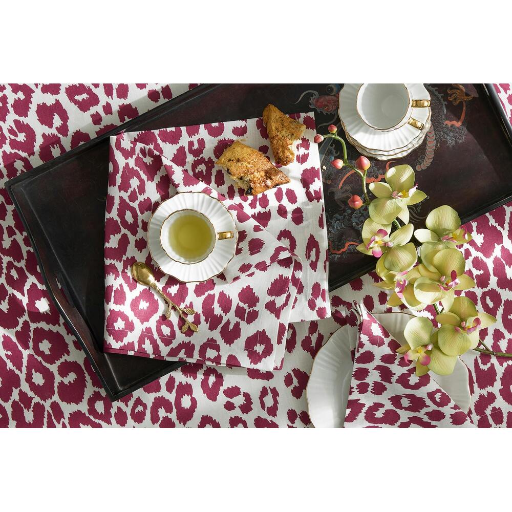 Iconic Leopard Tablecloth Crimson 10