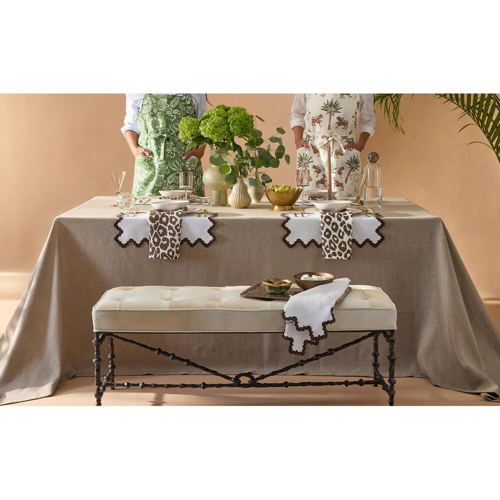 Iconic Leopard Tablecloth Crimson 17