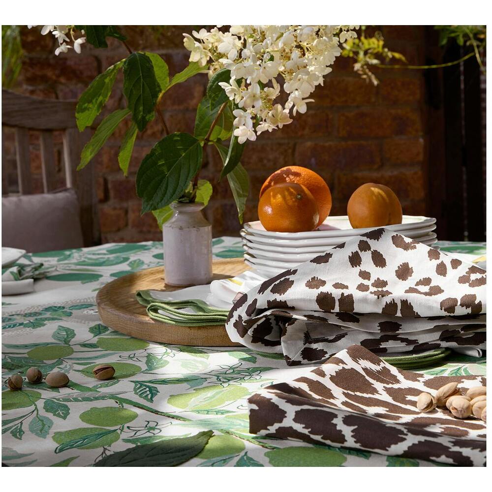 Iconic Leopard Tablecloth Crimson 8