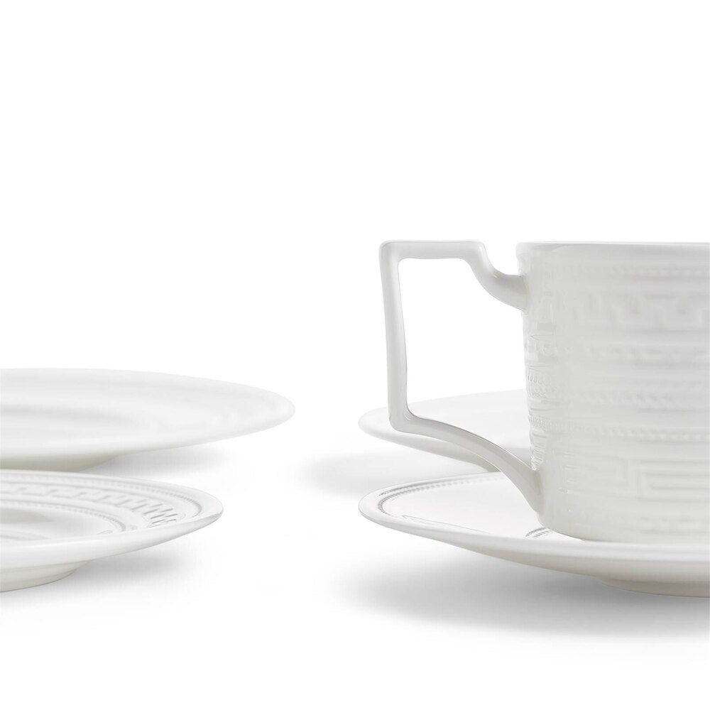 Intaglio 5-Piece Dinner Setting by Wedgwood Additional Image - 2