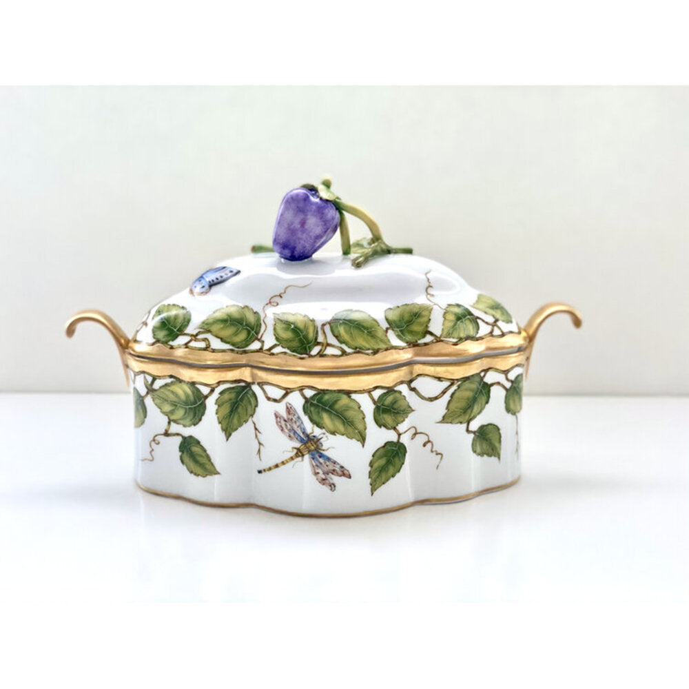 Ivy Garland Covered Server by Anna Weatherley 