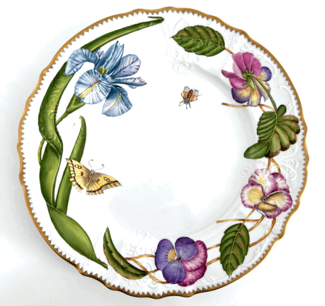 K6 - Dinner Plate by Anna Weatherley