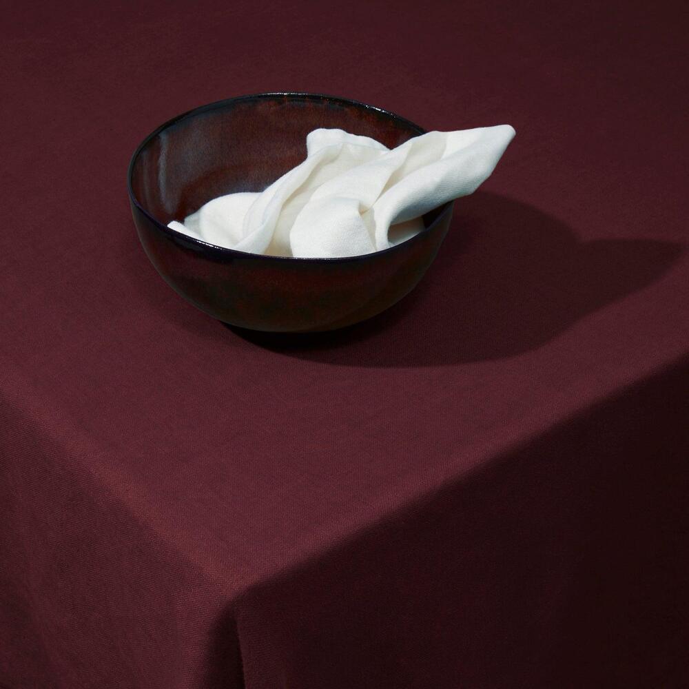 Linen Sateen Tablecloth by L'Objet 38