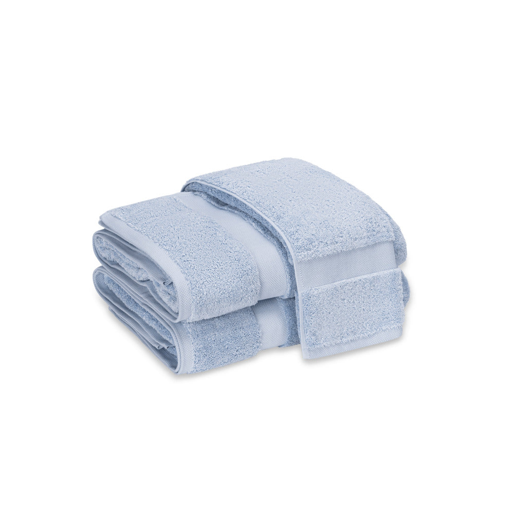 Lotus Bath Towel Sky Blue 