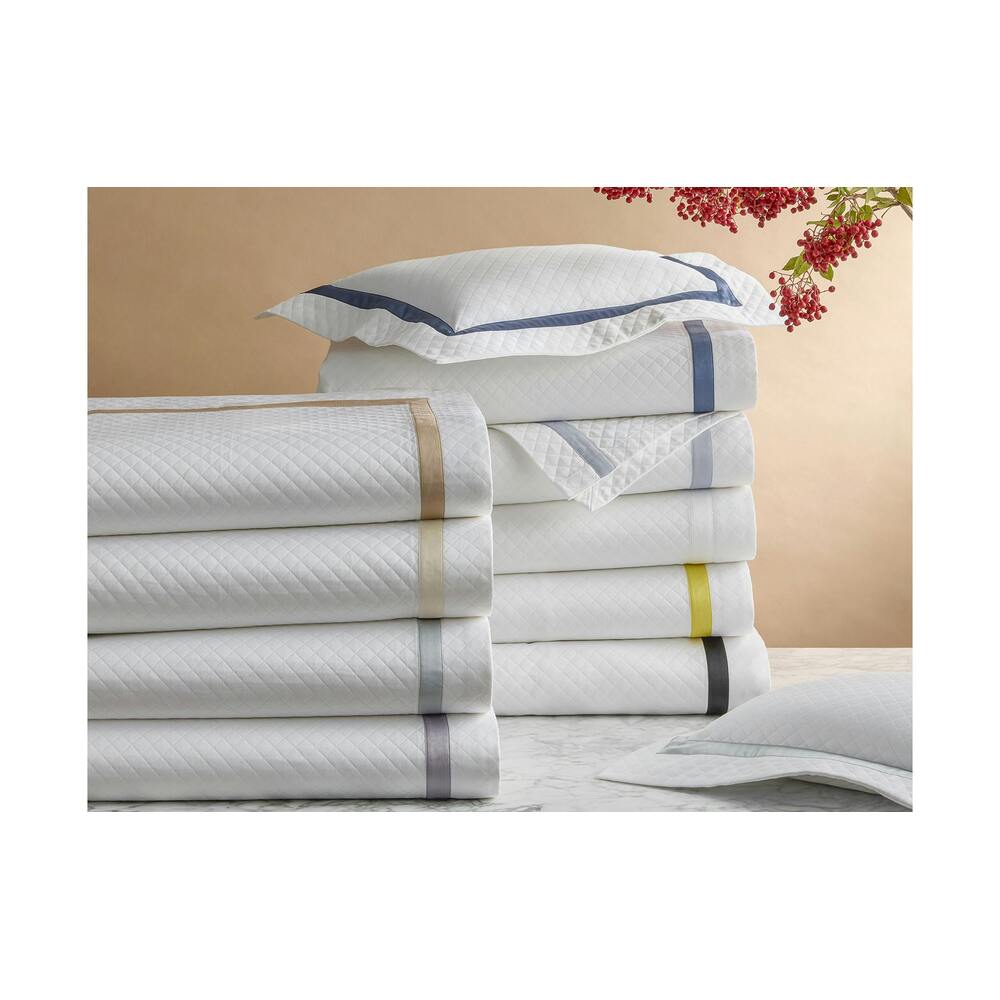 Lowell Matelasse Coverlet Dune 2
