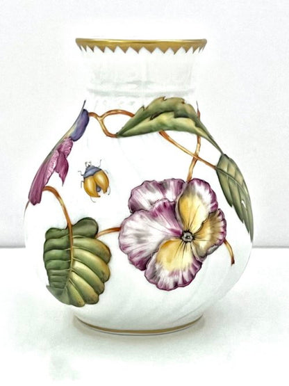 M251 - Bud Vase by Anna Weatherley 2