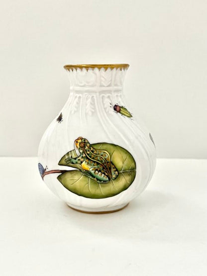 M253 - Bud Vase by Anna Weatherley