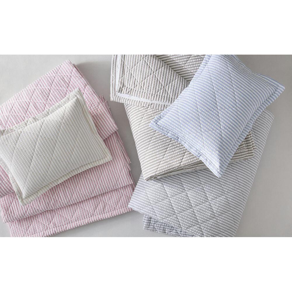 Matteo Quilt Azure 3