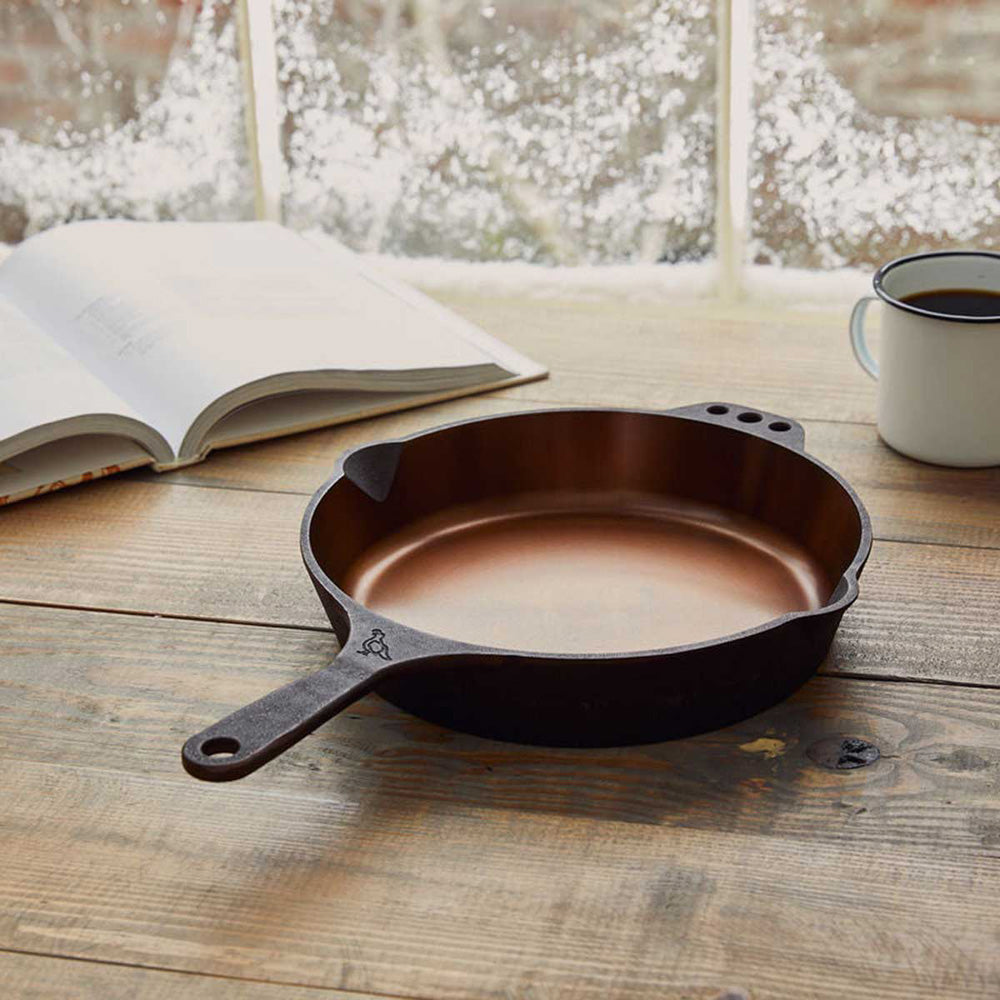 No. 10 Cast Iron Skillet by Smithey Additional Image 2