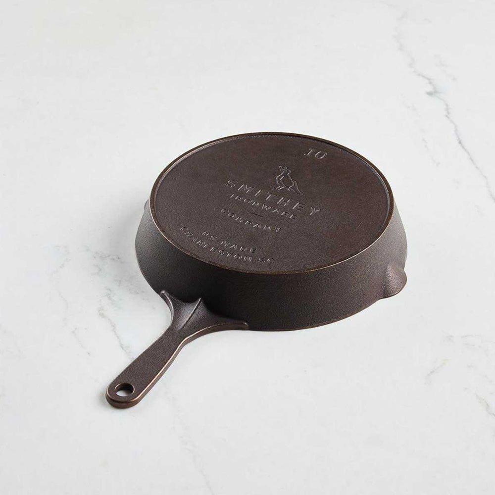 No. 10 Cast Iron Skillet by Smithey Additional Image 4