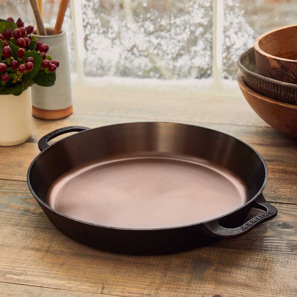 No. 14 Cast Iron Dual Handle Skillet by Smithey Additional Image 2