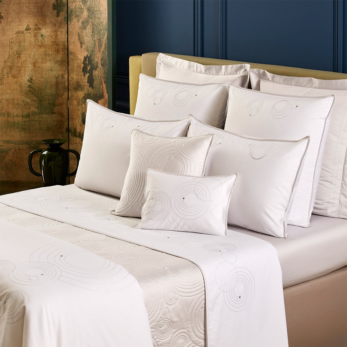 Ondes Bed Collections by Yves Delorme 9