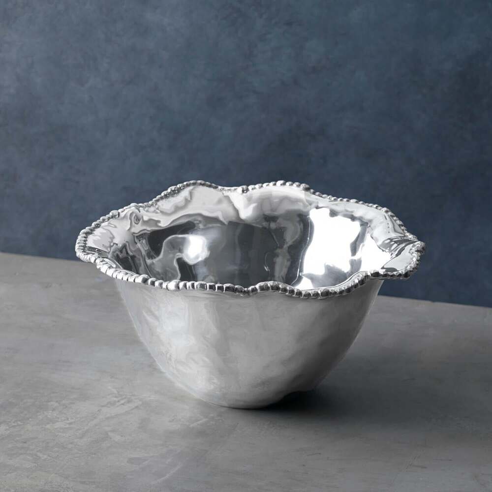 Organic Pearl Nova Flirty Bowl by Beatriz Ball - 9