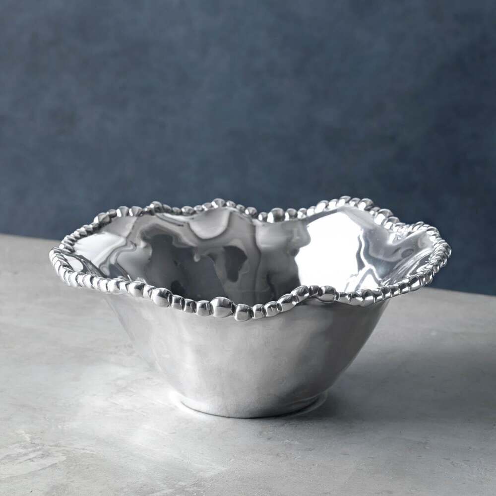 Organic Pearl Nova Flirty Bowl by Beatriz Ball - 3