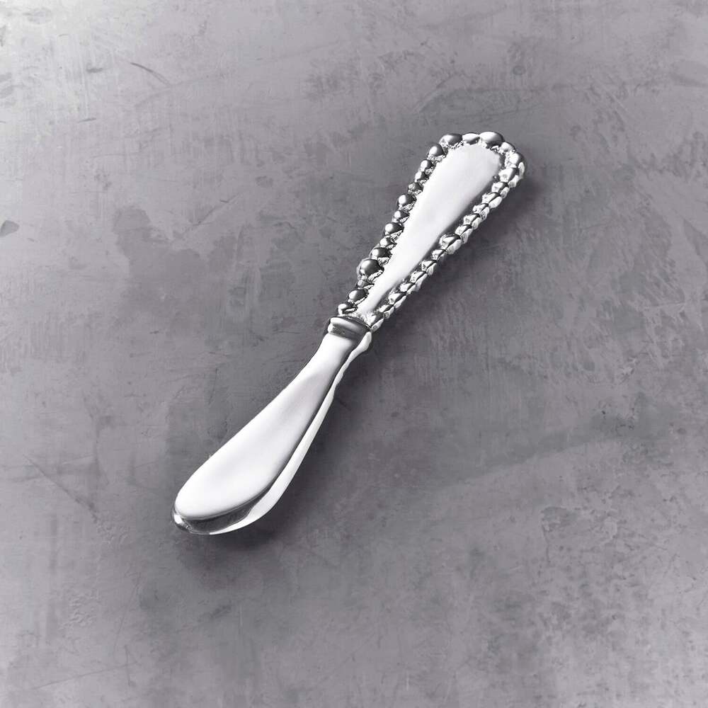 Organic Pearl Spreader by Beatriz Ball 