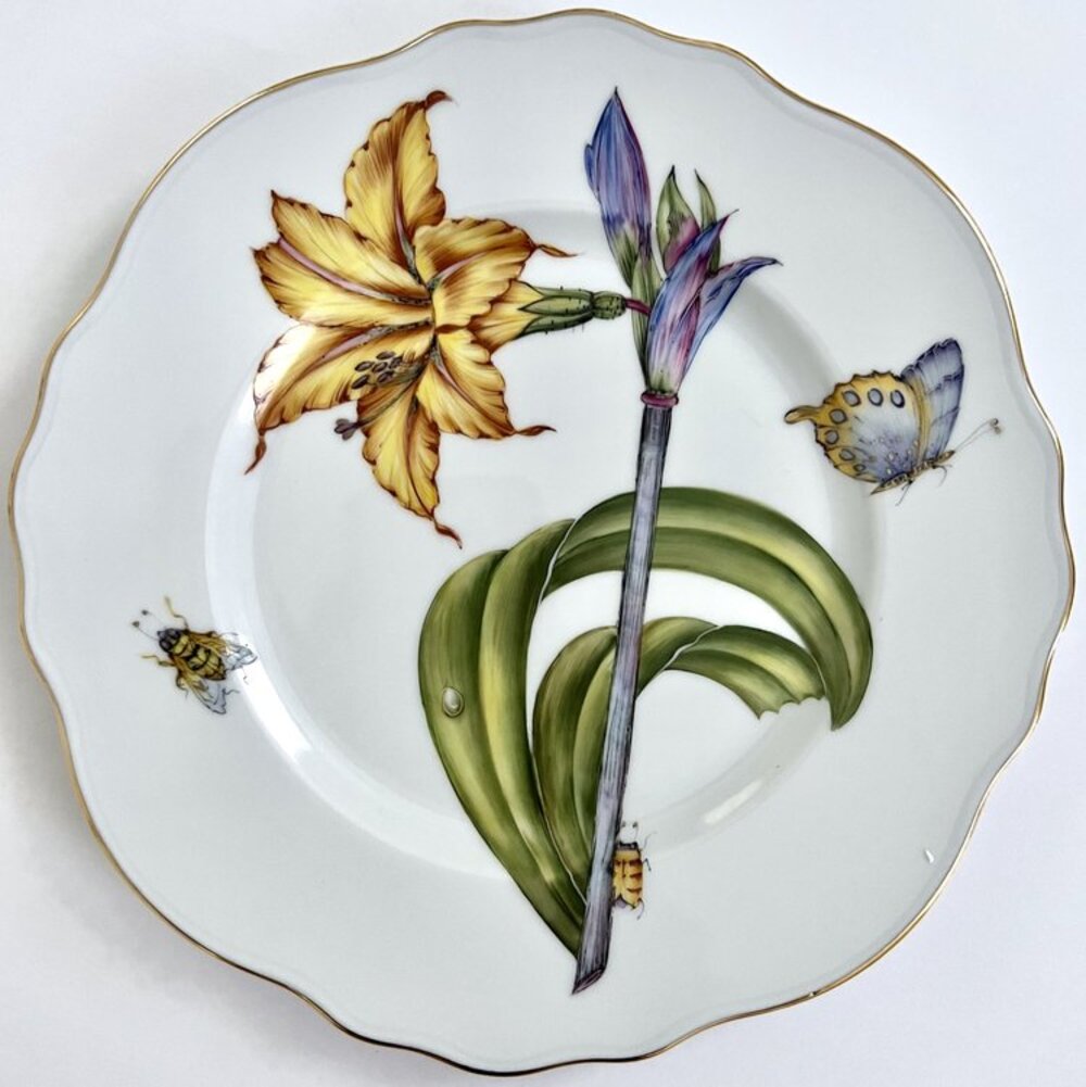 PL27 - Salad/Dessert Plate by Anna Weatherley