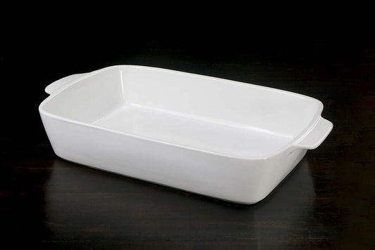 Rectangular Large White 3QT Casserole Stoneware Roaster by Calaisio 