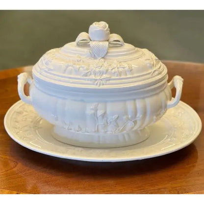 Rose Large Tureen & Stand - Creamware by Mottahedeh Additional Image -1