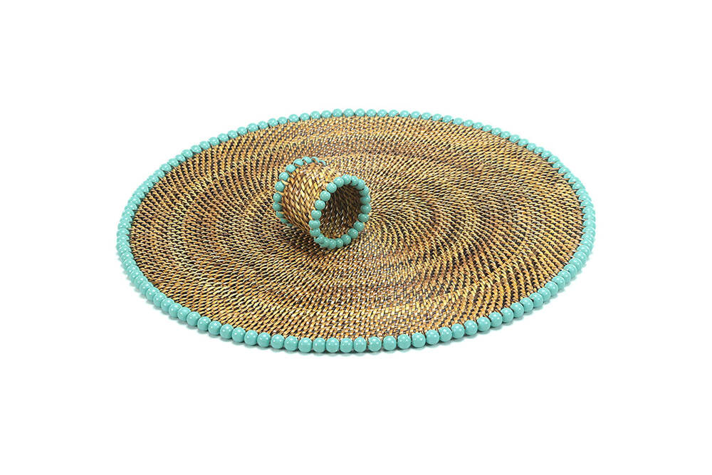 Round Placemat and Napkin Ring with Aqua Wood Beads - Set of 4 by Calaisio 