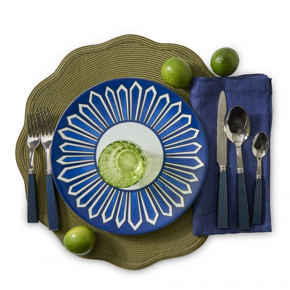 Round Scallop Placemat by Deborah Rhodes Additional Image - 2