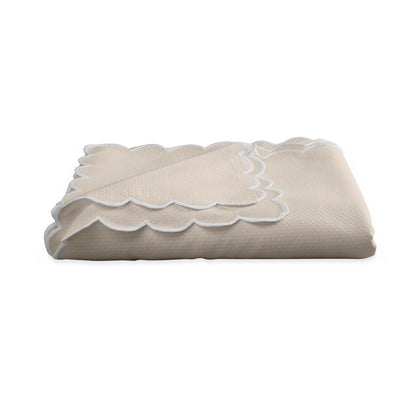 Savannah Gardens Tablecloth Dune 