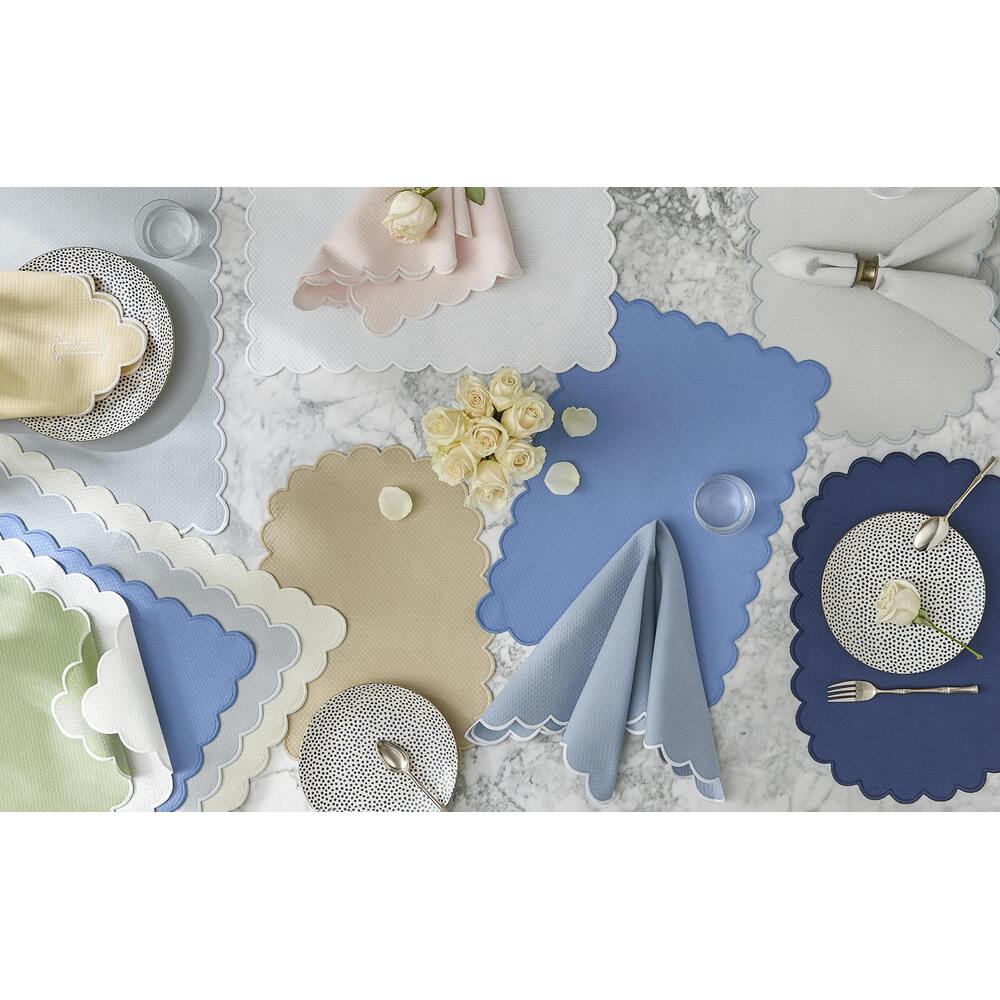 Savannah Gardens Tablecloth Hazy Blue 2
