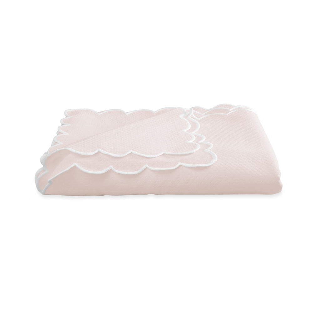 Savannah Gardens Tablecloth Pink 