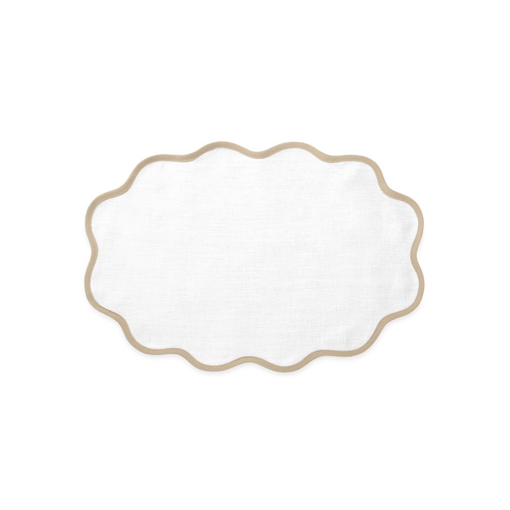 Scallop Edge Placemat set of 4 Oat Oval 