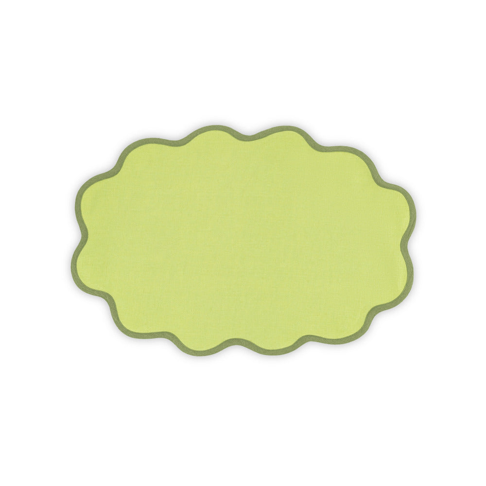 Scallop Edge Placemat set of 4 Peridot & Grass Oval 
