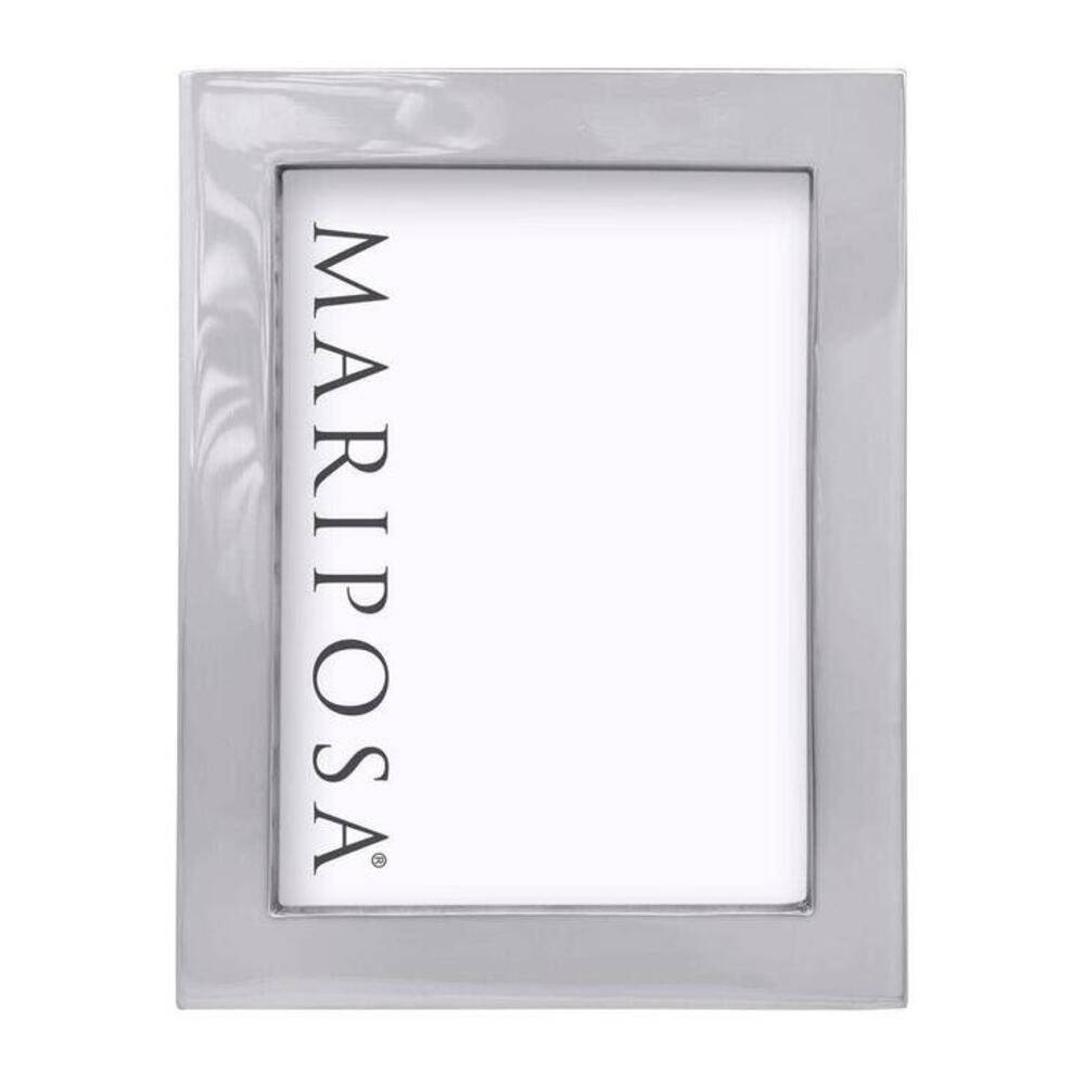 Simple Picture Frame by Mariposa 