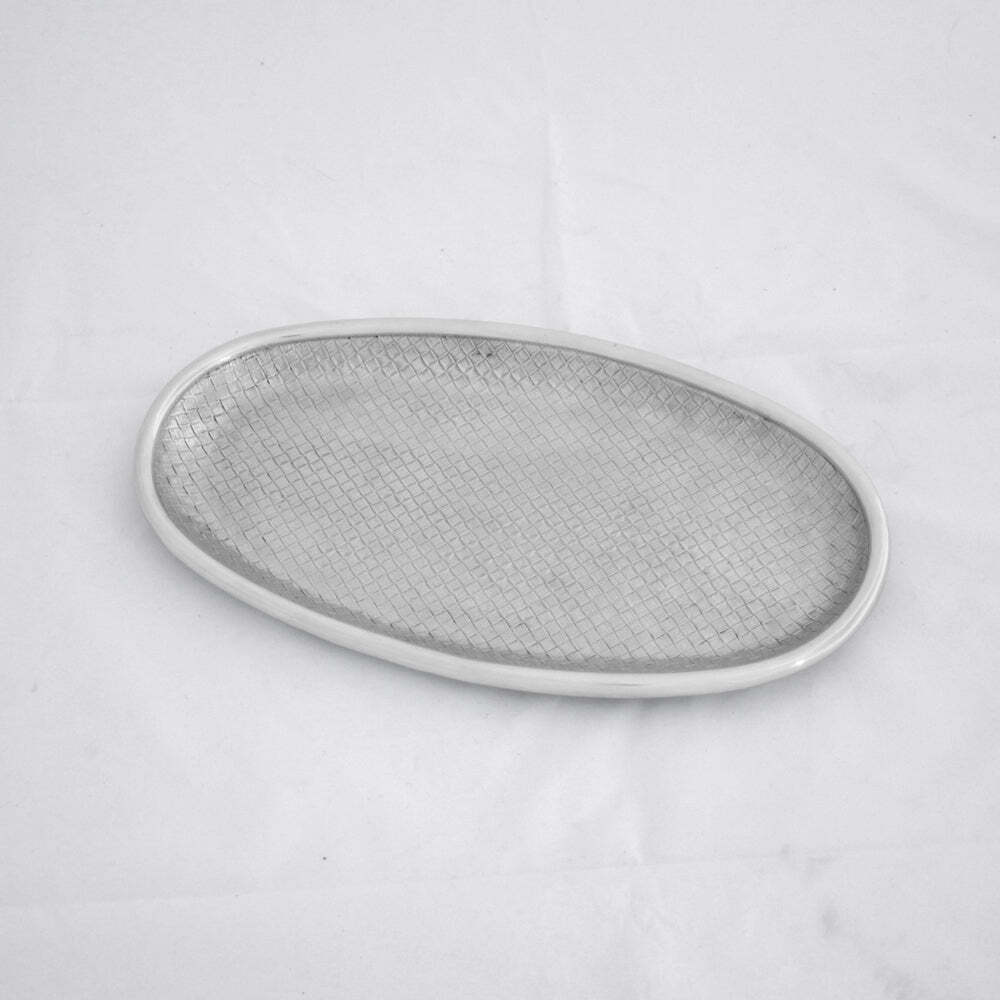 Soho Nassau Medium Oval Tray by Beatriz Ball 2