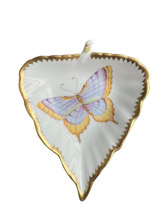 SS223 - Small Leaf Shaped Dish by Anna Weatherley