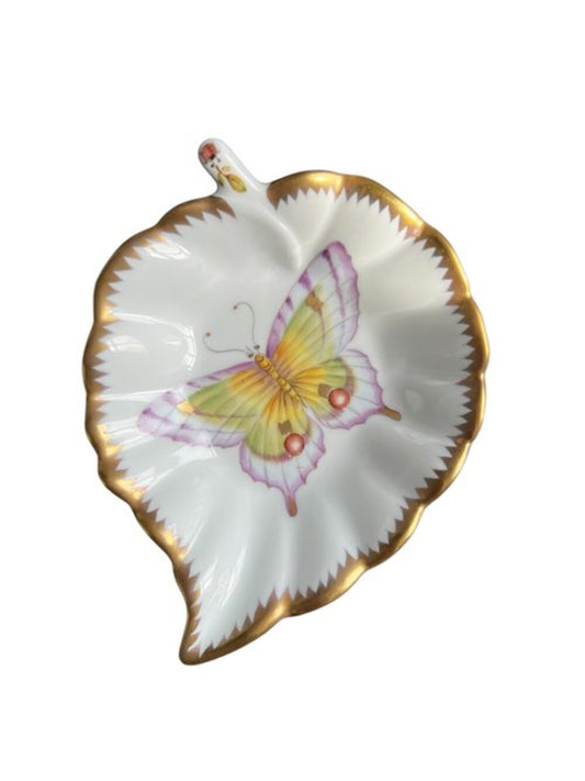 SS225 - Small Leaf Shaped Dish by Anna Weatherley