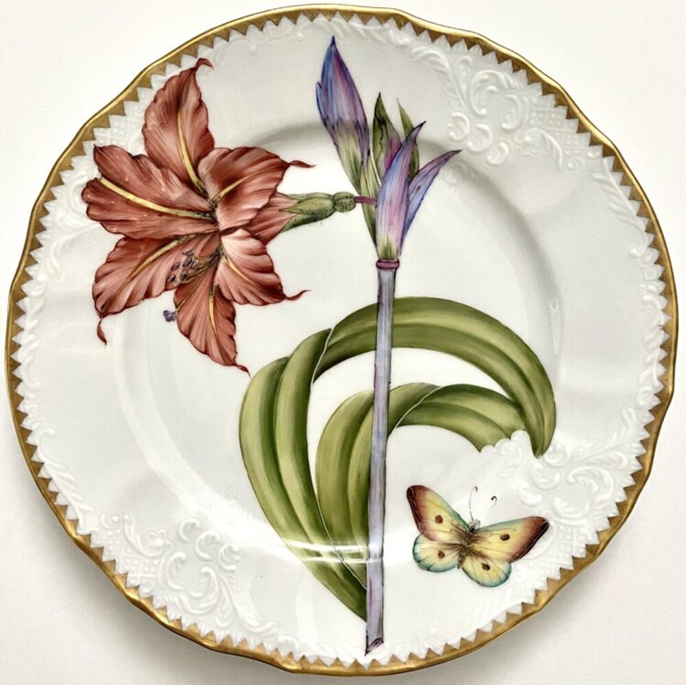 TX8 - Salad/Dessert/Luncheon Plate by Anna Weatherley