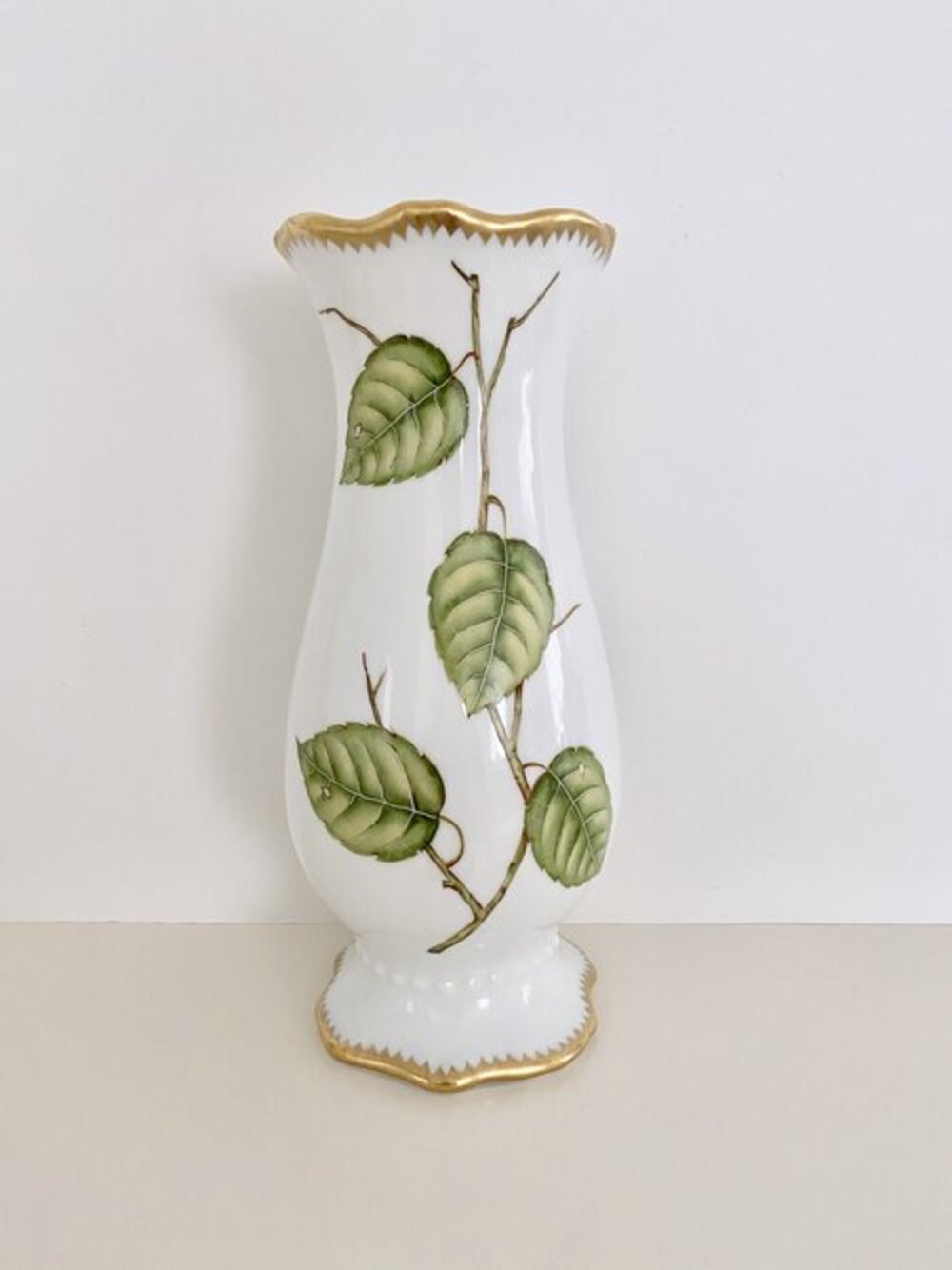 VA30 - Bird Vase by Anna Weatherley 1