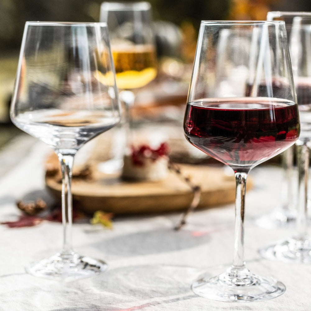 Vintner Red Wine S/2 by Simon Pearce 3