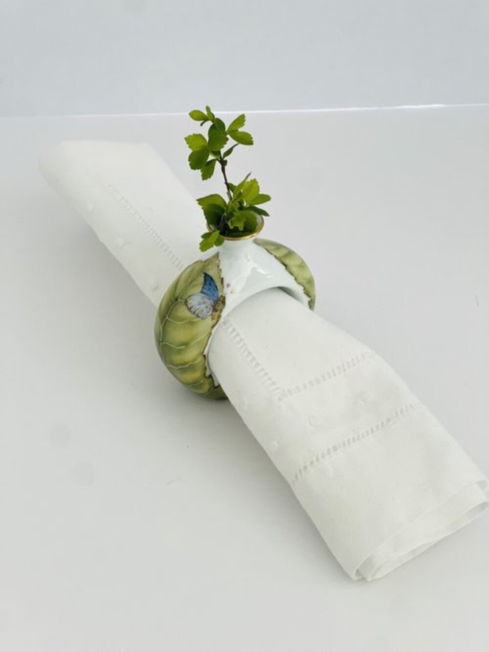 VN1 - Bud Vase/Napkin Ring by Anna Weatherley 6