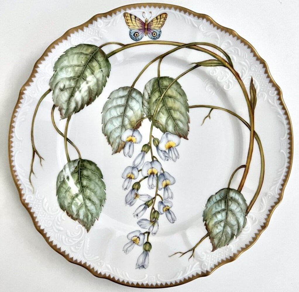 WMP32 - Wisteria Dinner Plate by Anna Weatherley