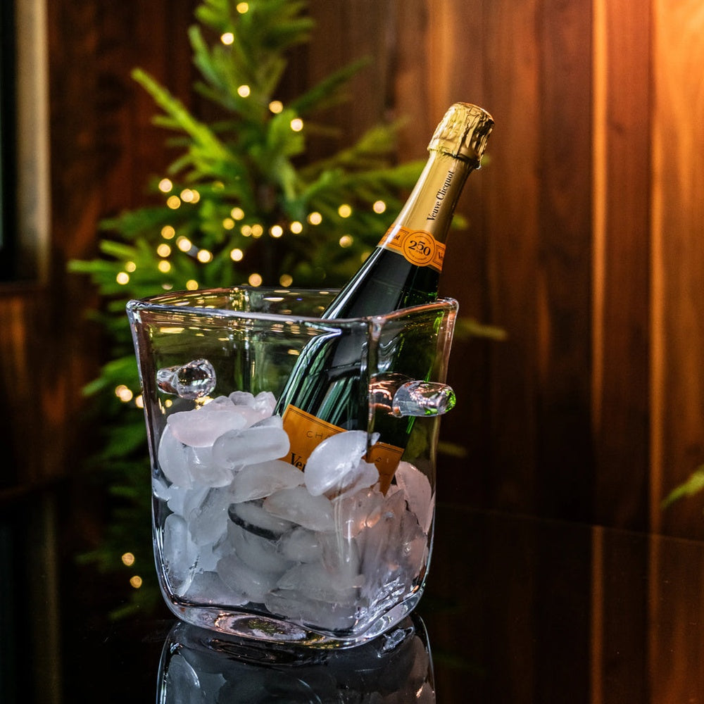 Woodbury Ice Bucket by Simon Pearce 3