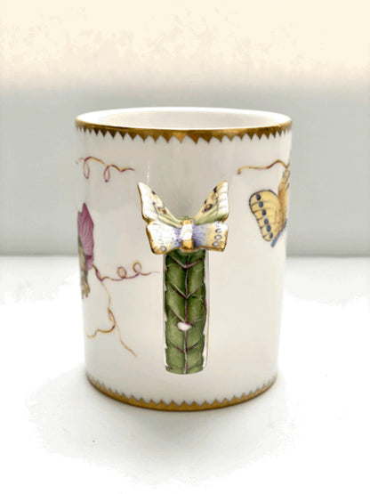 ZE110 - New Butterfly Handle Mug by Anna Weatherley 1