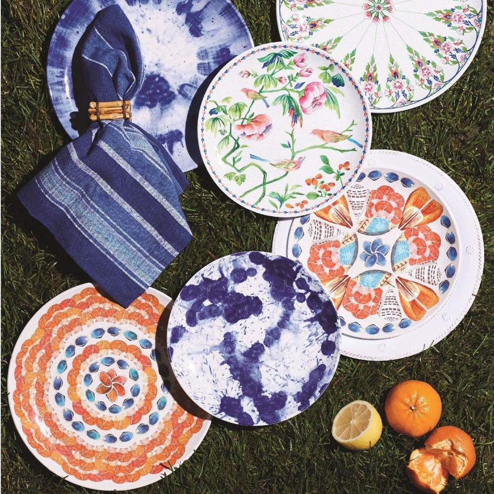 Al Fresco Berry & Thread White Dinner Plate by Juliska Additional Image-1