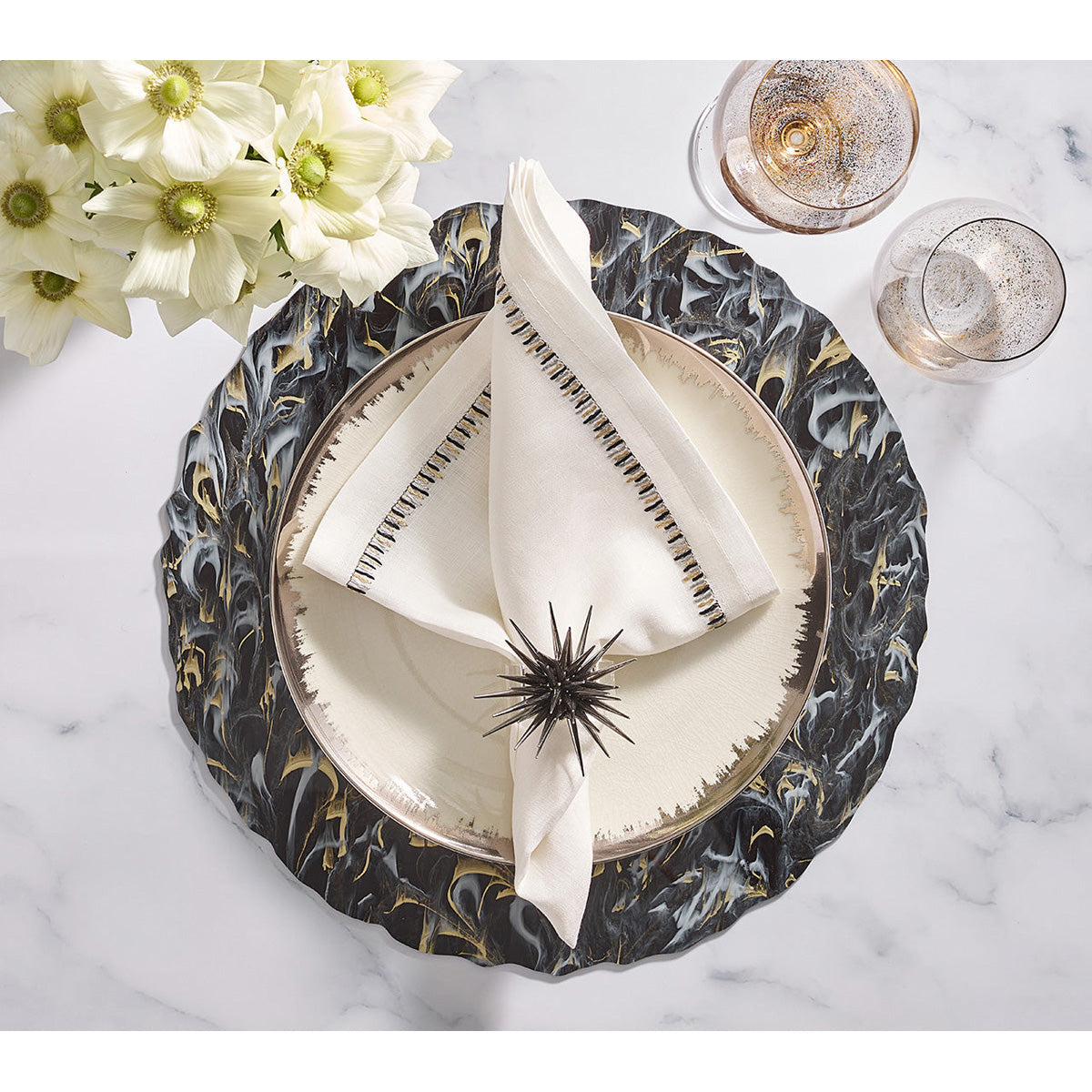 Filament Napkin - Set of 4 by Kim Seybert Additional Image-28