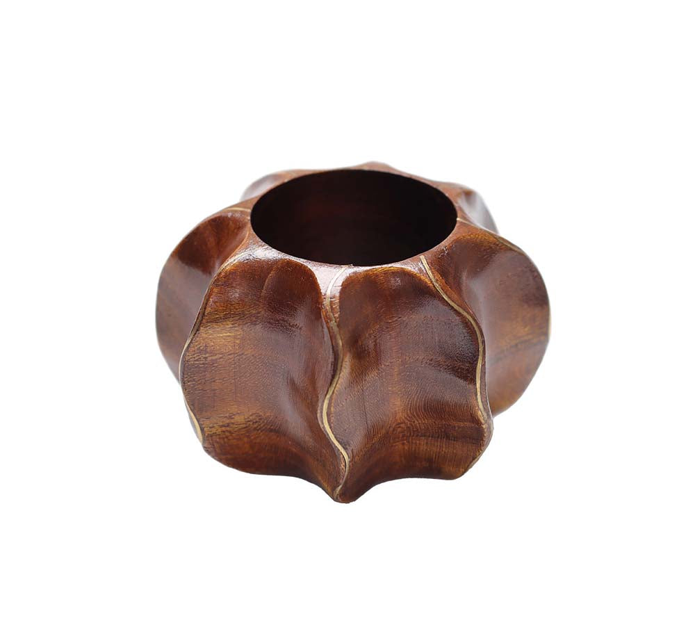 Twist Napkin Ring in Brown & Gold - Set of 4 by Kim Seybert Additional Image-6 Additional Image-7