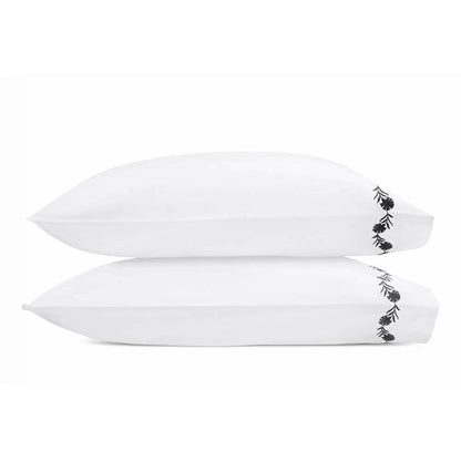 Daphne Luxury Bed Linens by Matouk