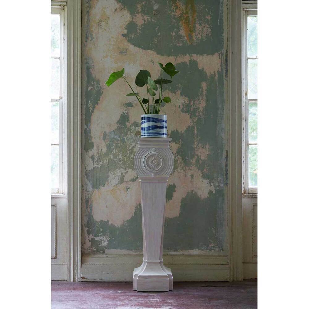 Gustave Pedestal (White) by Bunny Williams Home Additional Image - 7