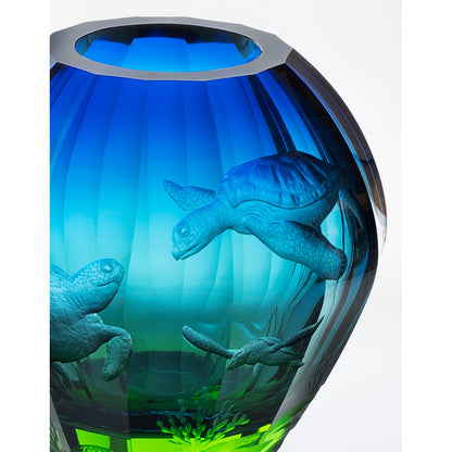 Merengue Vase, 26 cm Blue Green with Turtle Engraving by Moser Additional image - 2