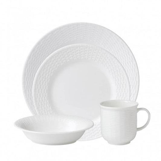 Nantucket Basket 4-Piece Place Setting