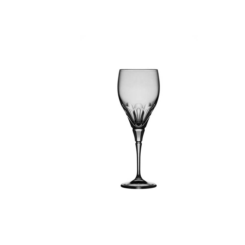 Nouveau Chelsea Wine Glass by Varga Crystal