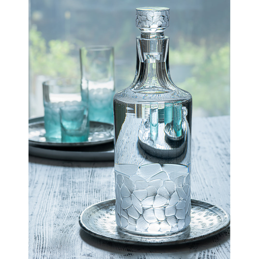 Whisky Set Pebbles Carafe, 1,000 ml by Moser Additional Image - 1